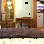 Casa Mingot Sxvi Anciles 아파트 베나스크
